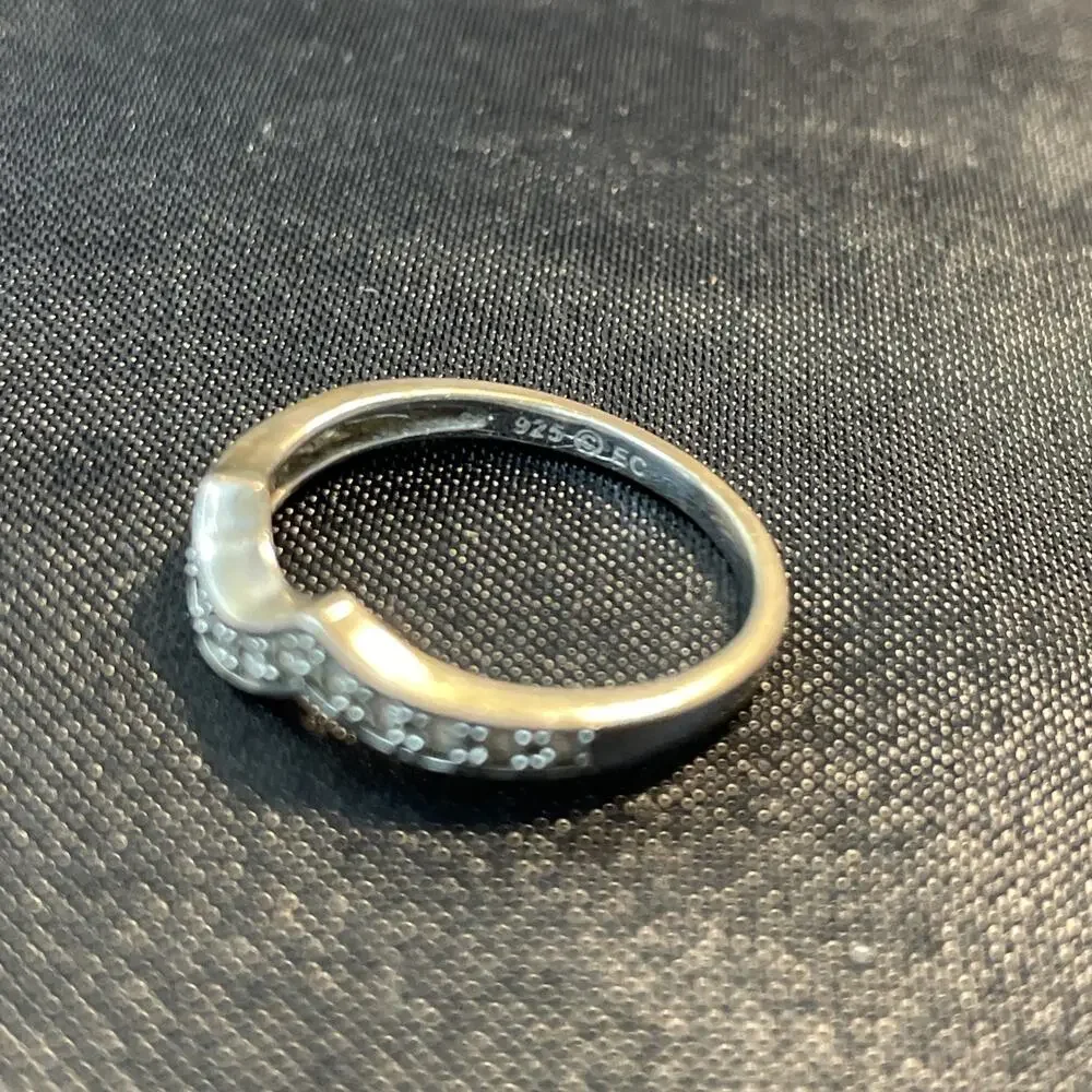 Vintage EC 925 Sterling Silver Curved Chevron Eternity Band Ring Sz 7